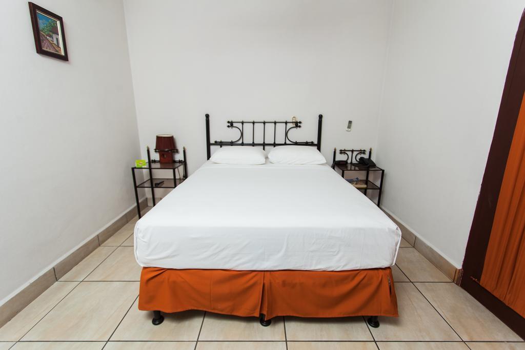 Executive Managua Hotel Room photo