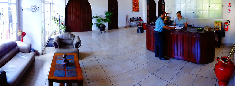 Executive Managua Hotel Exterior photo
